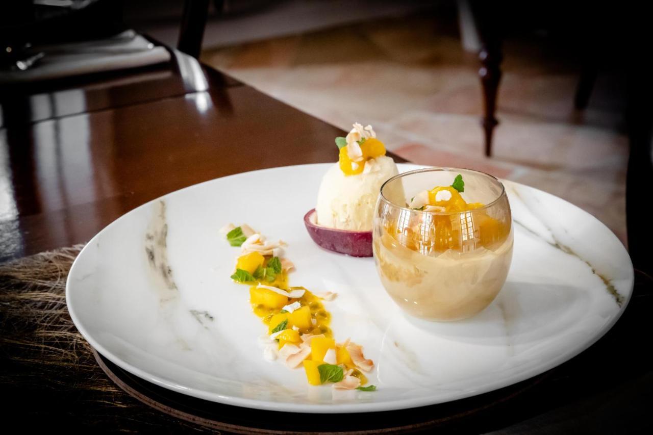 Domaine De L'Oiseau Bed & Breakfast Gergy ภายนอก รูปภาพ