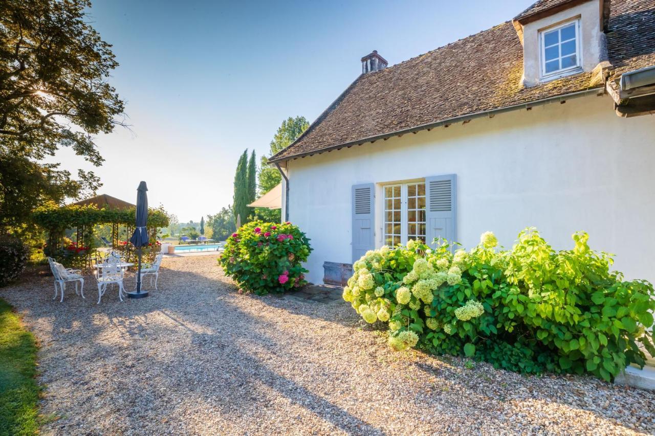 Domaine De L'Oiseau Bed & Breakfast Gergy ภายนอก รูปภาพ